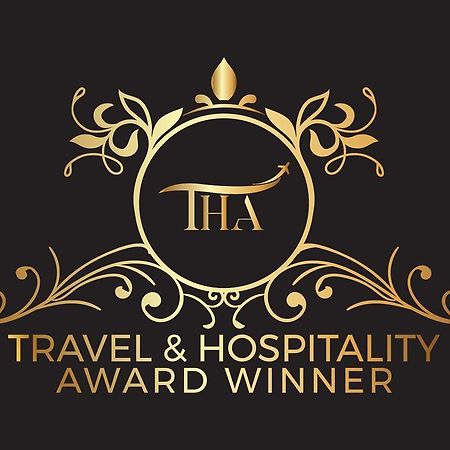 Nirvana Hotel, Restaurant & Bar Xiahe Dış mekan fotoğraf