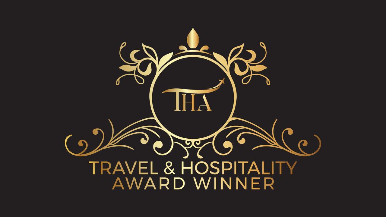 Nirvana Hotel, Restaurant & Bar Xiahe Dış mekan fotoğraf